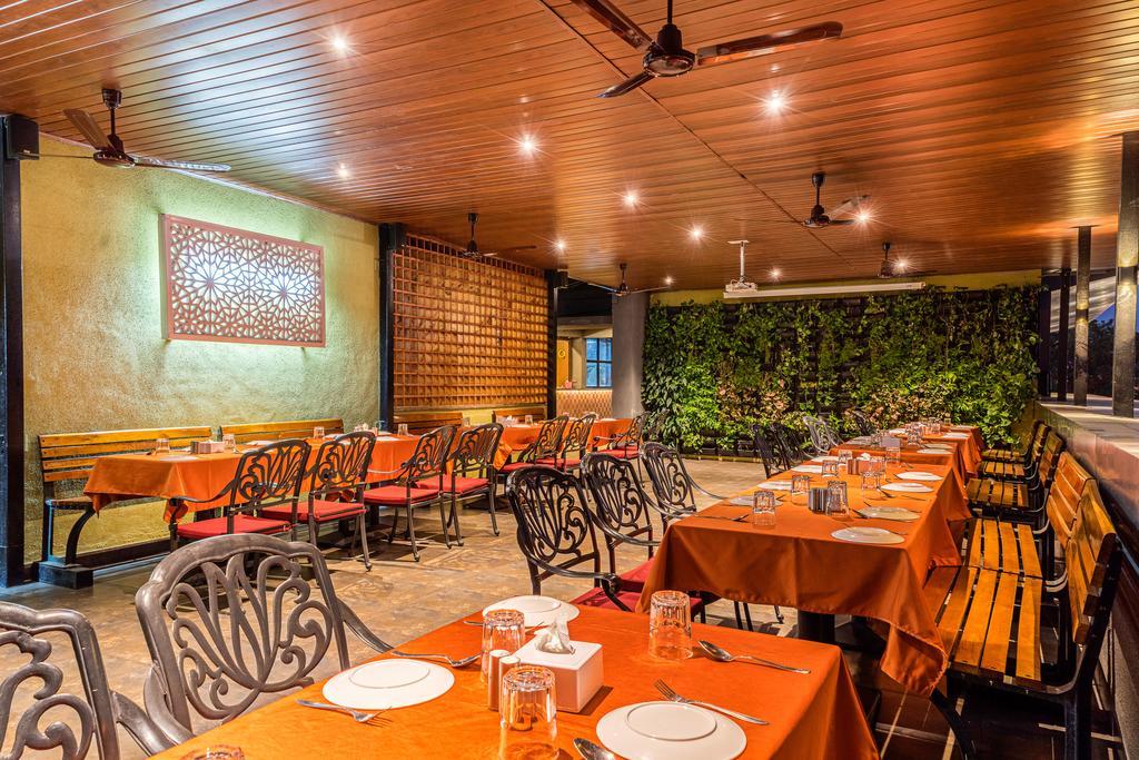 Treebo Premium Grand Emerald Pimpri-Chinchwad Bagian luar foto